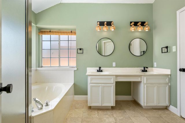 4011 Honey Bear LOOP, Round Rock, TX 78681