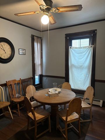 123 Buckingham St, Springfield, MA 01109