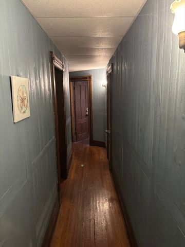 123 Buckingham St, Springfield, MA 01109