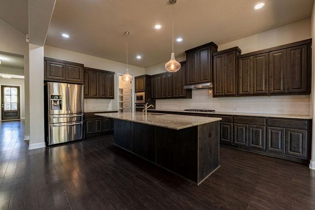 205 Barefoot Park LN, Georgetown, TX 78628