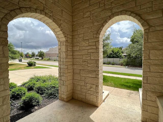 205 Barefoot Park LN, Georgetown, TX 78628