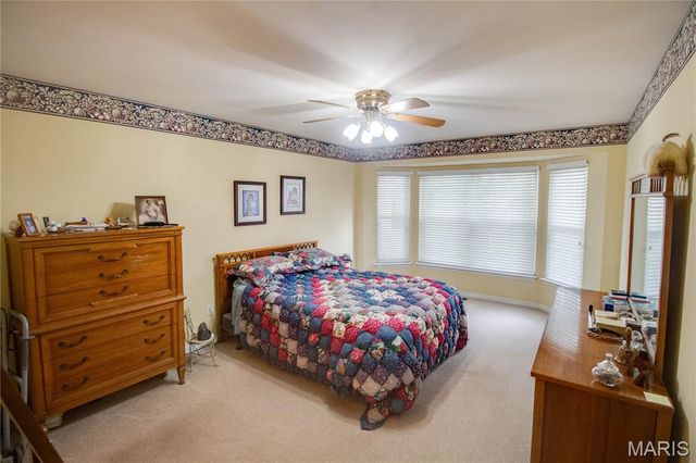 1625 Mont Vista Avenue, Godfrey, IL 62035