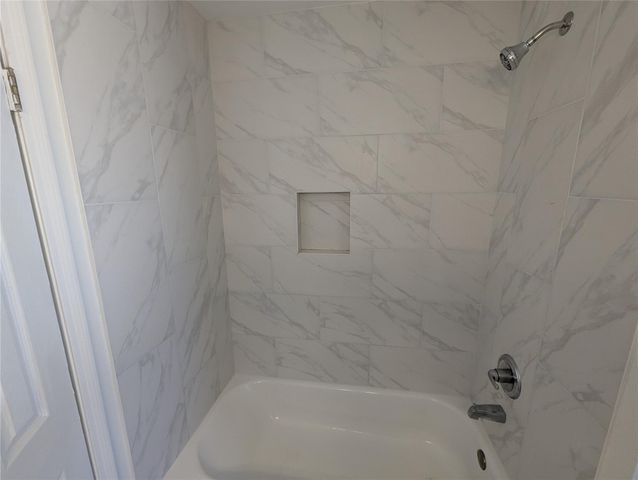 17602 Crestline Road, Humble, TX 77396