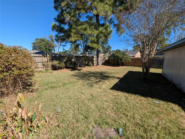 17602 Crestline Road, Humble, TX 77396