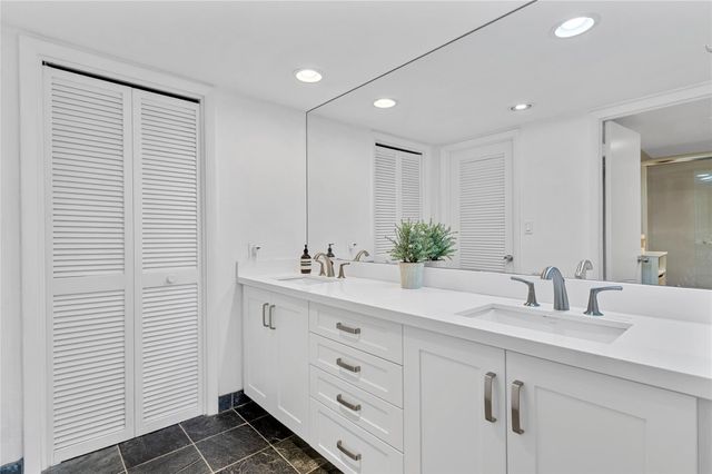 3850 Galt Ocean Drive 606, Fort Lauderdale, FL 33308