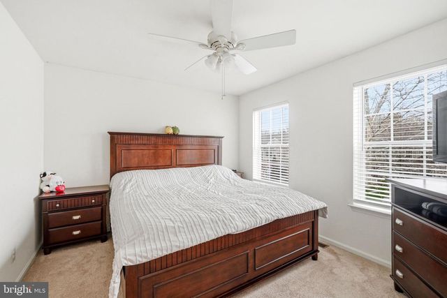 27 COMPASS CIR, Mount Laurel, NJ 08054