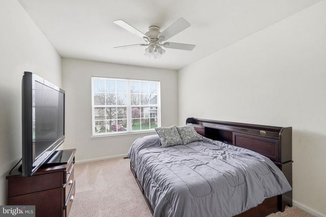 27 COMPASS CIR, Mount Laurel, NJ 08054