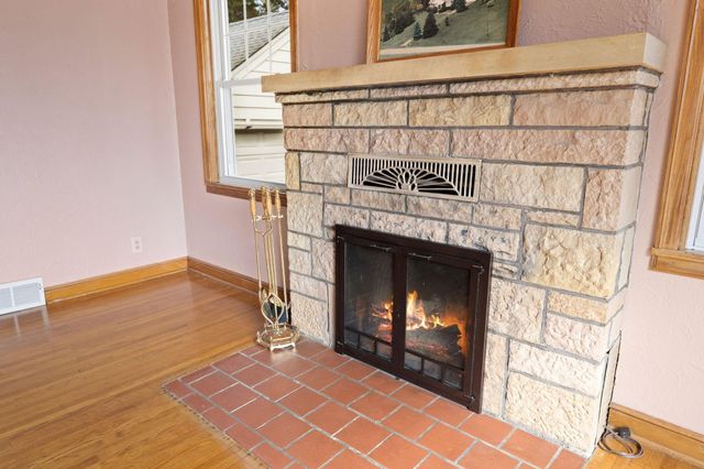 10032 Stillwater Lane N, Lake Elmo, MN 55042