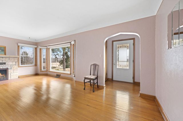 10032 Stillwater Lane N, Lake Elmo, MN 55042