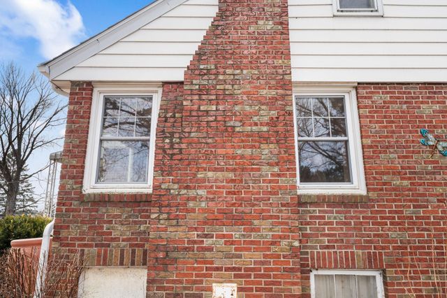 10032 Stillwater Lane N, Lake Elmo, MN 55042