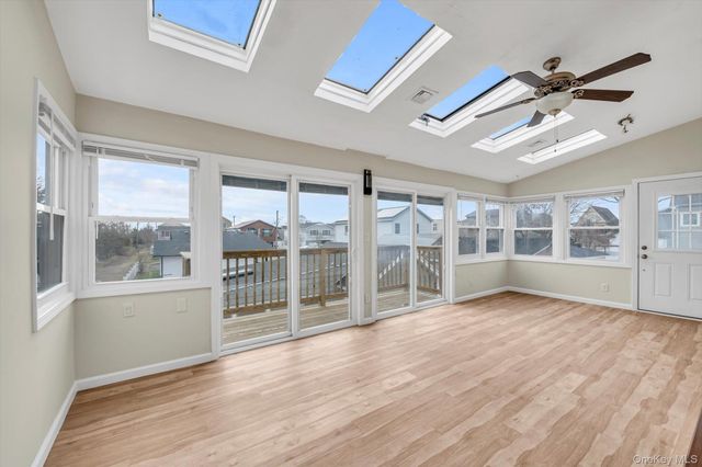 10 Fulton Street E, East Rockaway, NY 11518