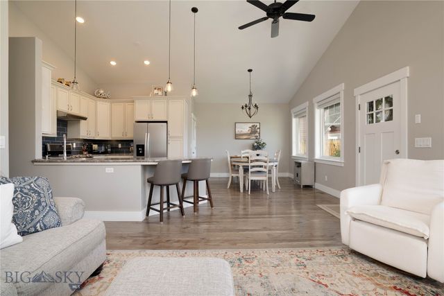 2005 Avocet Court, Belgrade, MT 59714