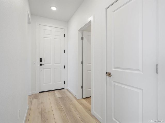 6153 N Ceylon Street 302, Denver, CO 80239