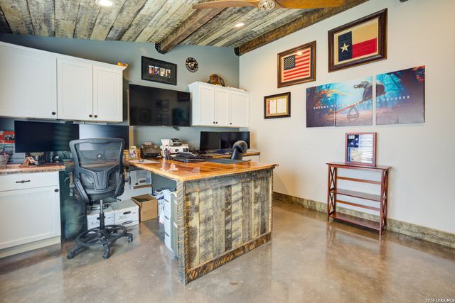 511 Lets Roll, Fischer, TX 78623