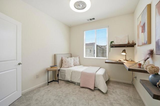 176 E Main Avenue, Morgan Hill, CA 95037