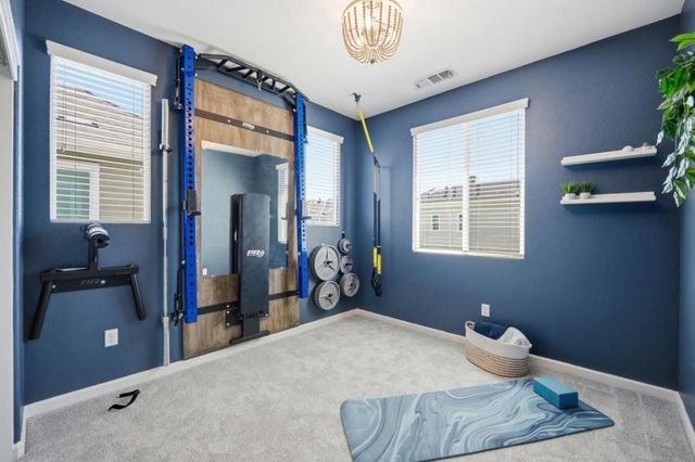 176 E Main Avenue, Morgan Hill, CA 95037