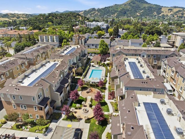 176 E Main Avenue, Morgan Hill, CA 95037