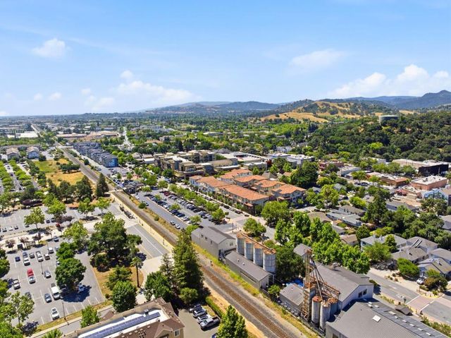 176 E Main Avenue, Morgan Hill, CA 95037