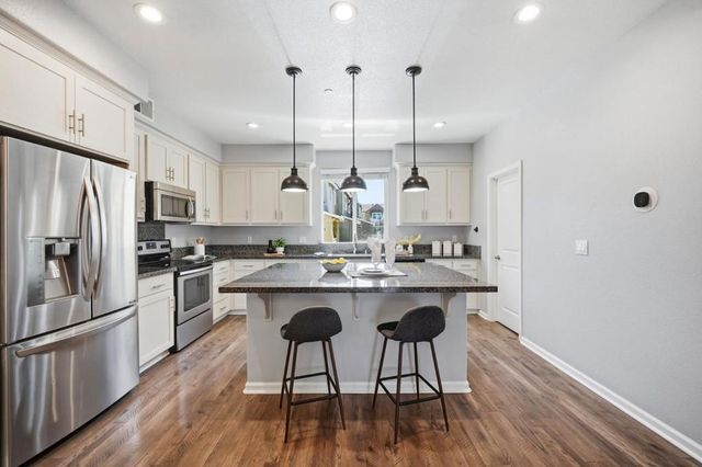 176 E Main Avenue, Morgan Hill, CA 95037
