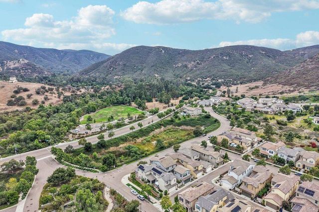 2911 Eldenberry Street, Escondido, CA 92029