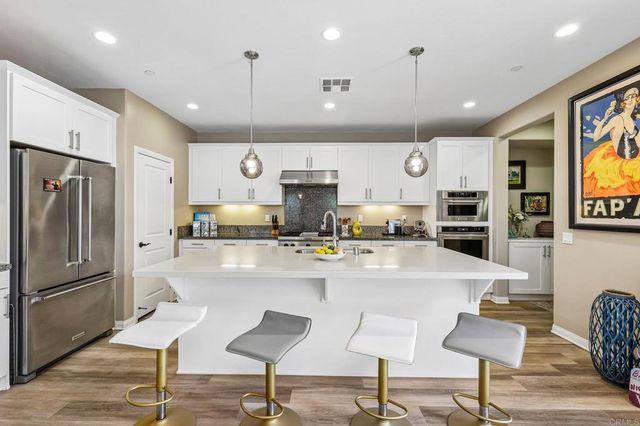2911 Eldenberry Street, Escondido, CA 92029