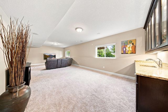 3613 Windmill Curve, Woodbury, MN 55129