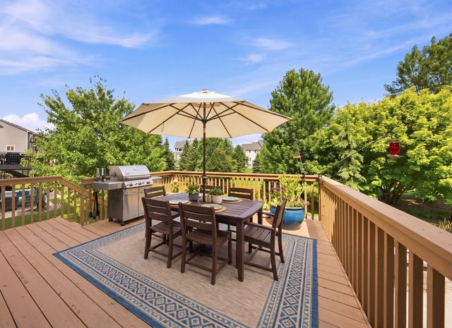 3613 Windmill Curve, Woodbury, MN 55129