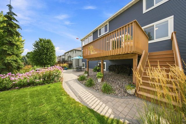 3613 Windmill Curve, Woodbury, MN 55129