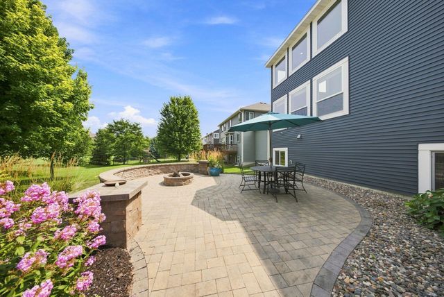 3613 Windmill Curve, Woodbury, MN 55129