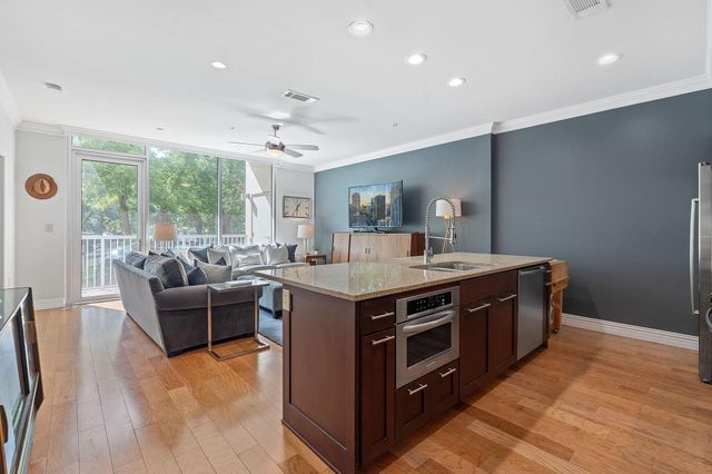 1600 Barton Springs RD 2108, Austin, TX 78704