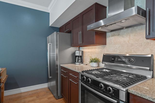 1600 Barton Springs RD 2108, Austin, TX 78704