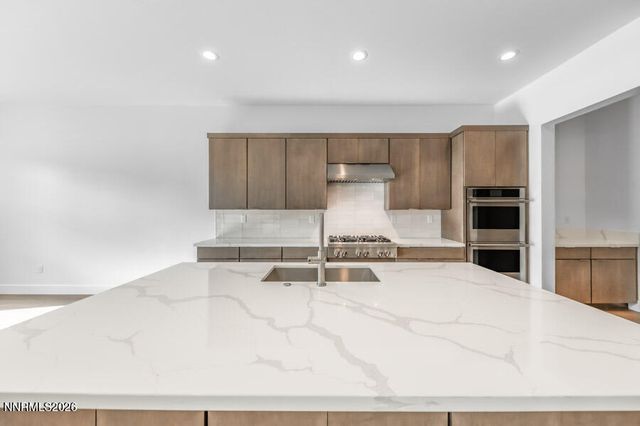 2400 Arrowroot Way Cinnamon 84, Sparks, NV 89441