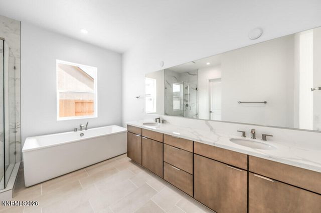 2400 Arrowroot Way Cinnamon 84, Sparks, NV 89441