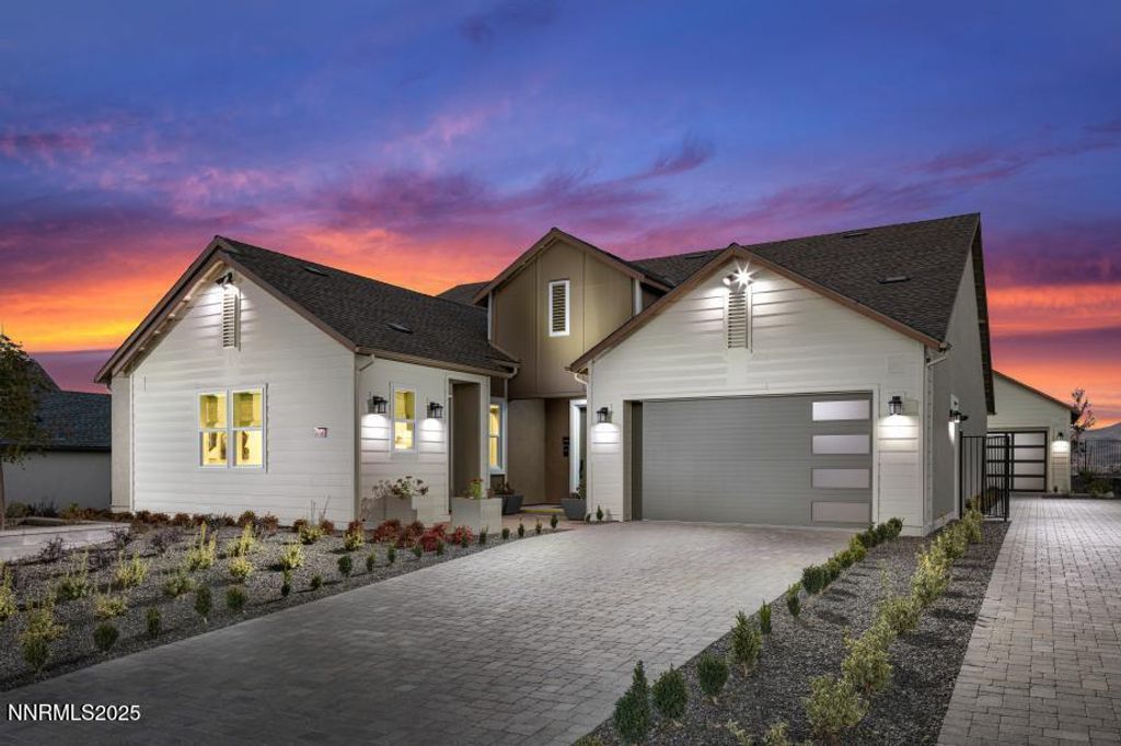 2400 Arrowroot Way Cinnamon 84, Sparks, NV 89441