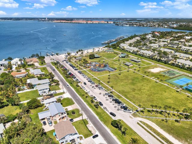 1819 Melaleuca Drive A And B, Fort Pierce, FL 34949