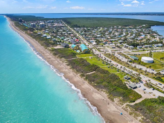 1819 Melaleuca Drive A And B, Fort Pierce, FL 34949