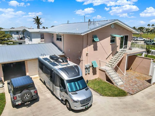 1819 Melaleuca Drive A And B, Fort Pierce, FL 34949