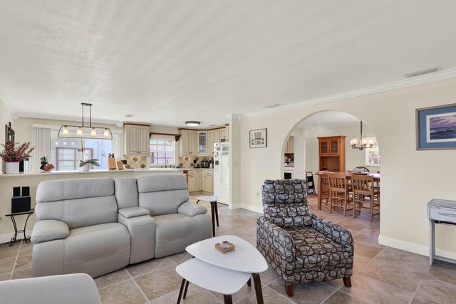 1819 Melaleuca Drive A And B, Fort Pierce, FL 34949