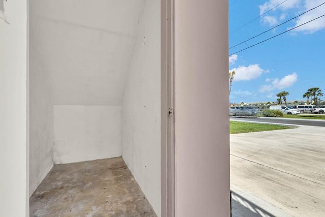 1819 Melaleuca Drive A And B, Fort Pierce, FL 34949