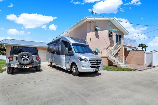 1819 Melaleuca Drive A And B, Fort Pierce, FL 34949