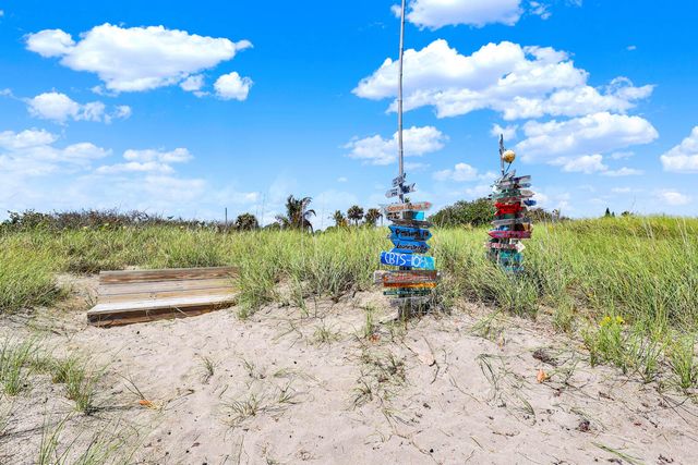 1819 Melaleuca Drive A And B, Fort Pierce, FL 34949