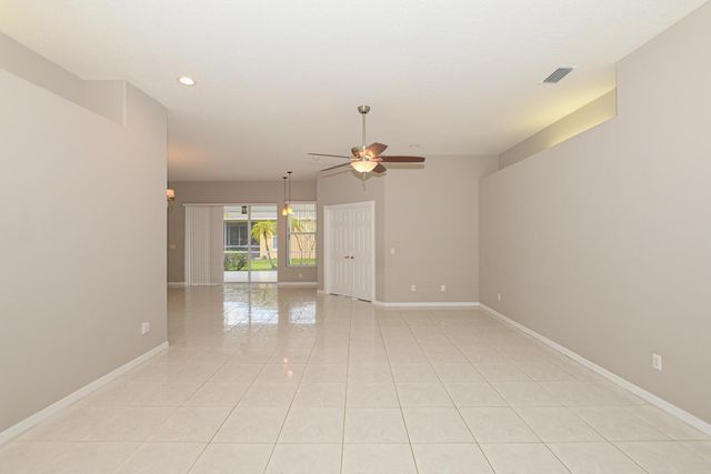 614 NW Monticello Place, Port St Lucie, FL 34986