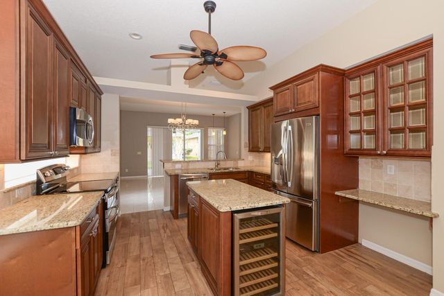 614 NW Monticello Place, Port St Lucie, FL 34986