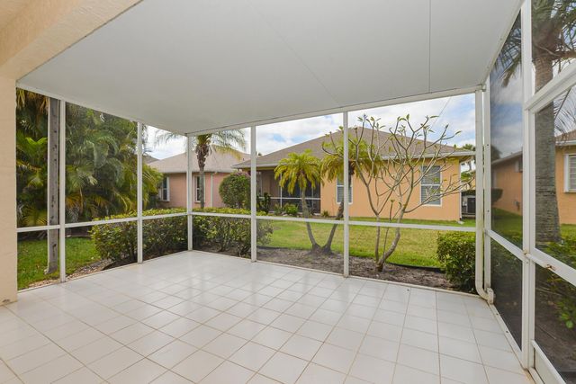 614 NW Monticello Place, Port St Lucie, FL 34986
