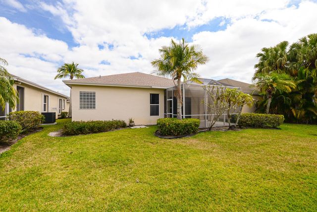614 NW Monticello Place, Port St Lucie, FL 34986