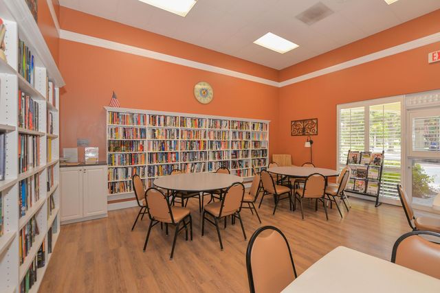 614 NW Monticello Place, Port St Lucie, FL 34986