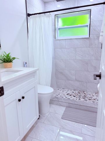 302 SW Whitmore Drive, Port St Lucie, FL 34984