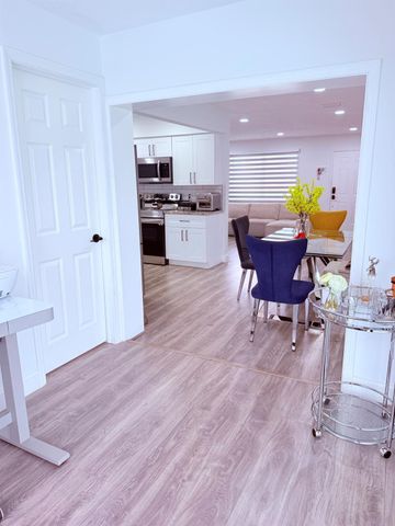 302 SW Whitmore Drive, Port St Lucie, FL 34984