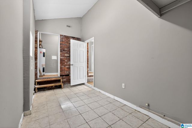 1625 5TH WAY NW, Center Point, AL 35215