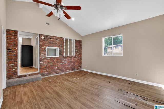 1625 5TH WAY NW, Center Point, AL 35215
